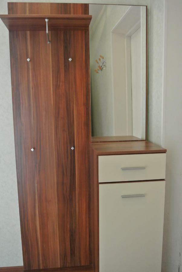 Narva Econom Apartment Luaran gambar